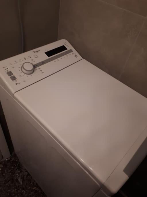 Cozy Seaside Apartment Loutraki Ngoại thất bức ảnh